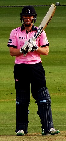 Morgan batting for Middlesex in 2015. Eoin Morgan of Middlesex (and England) playing in 2015.jpg