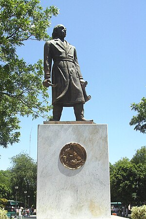 Estatua Hidalgo.jpg