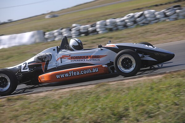 FFEA Van Diemen RF01 Chassis