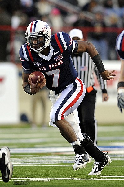 File:Falcons on offense at 2010 Independence Bowl.jpg