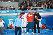 Deutsch: Fechten bei den Olympischen Jugend-Sommerspielen 2018: Tag 1, 7. Oktober 2018, Jungen, Säbel, Siegerehrung - Gold: Krisztián Rabb (HUN), Silber: Hyun Jun (KOR), Bronze: Mazen Elaraby (EGY); Medaillen überreicht durch IOC-Mitglied Britta Heidemann, Maskottchen überreicht durch FIE-Generalsekretär Emmanuel Katsiadakis English: Fencing at the 2018 Summer Youth Olympics at 7 October 2018 – Boys' sabre Medal ceremony – Gold: Krisztián Rabb (HUN), Silver: Hyun Jun (KOR), Bronze: Mazen Elaraby (EGY); Medal presenter: IOC member Britta Heidemann, Mascot presenter: FIE Secretary General Emmanuel Katsiadakis