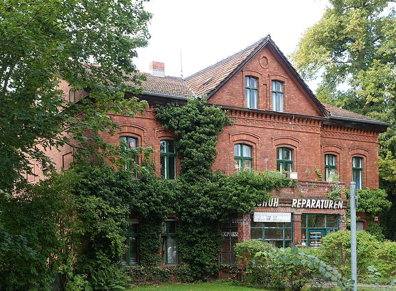 File:Fischerhüttenstraße 54C (Berlin-Zehlendorf).jpg