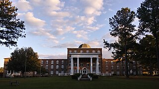 <span class="mw-page-title-main">Flora MacDonald College</span> United States historic place