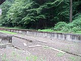 線路が撤去された駅構内（2005年7月）