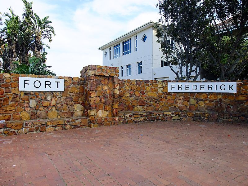 File:Fort Frederick Port Elizabeth-001.jpg