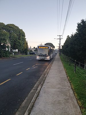 Frankleigh Park bus in Frankley Road