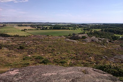 Vägbeskrivningar till Gamla Varberg Naturreservat med kollektivtrafik