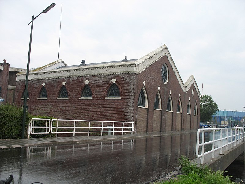 File:Gemaal Leeghwater (Haarlemmermeer) - panoramio.jpg