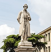   Staua di Giacomo Zanella