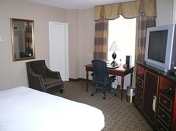 Chicago Hilton hotel room