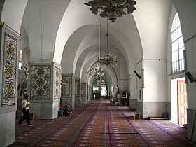Interior - Al-Nuri Mosque - Hims, Syria.jpg