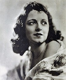 Janet Gaynor CM129.jpg