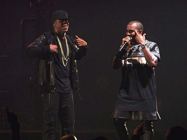 Kanye West Vultures Chicago Premiere: Fans Still Believe