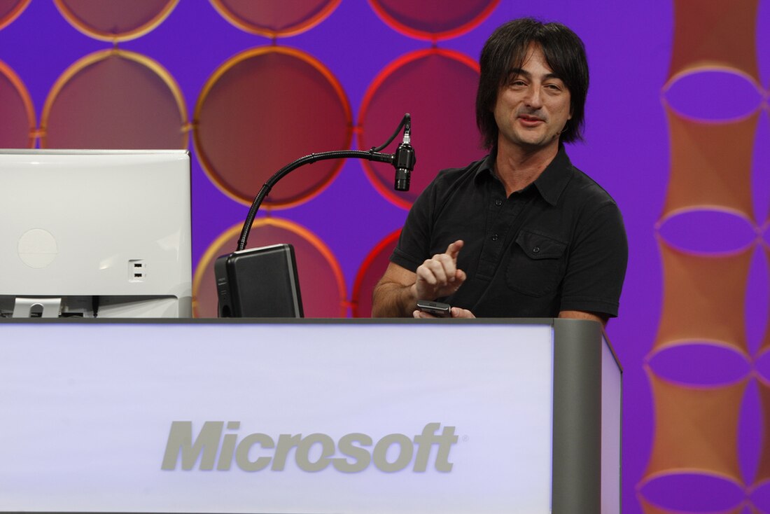 File:Joe Belfiore.jpg