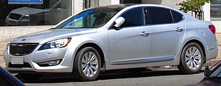 Kia Cadenza Full-size executive sedan