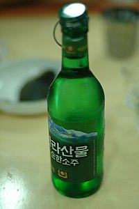 Korean alcoholic beverage-Jeju Island-Hallasanmul soju-01.jpg