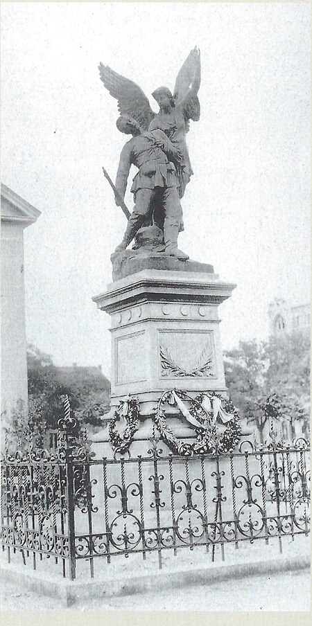 Kriegerdenkmal in der Neustadt