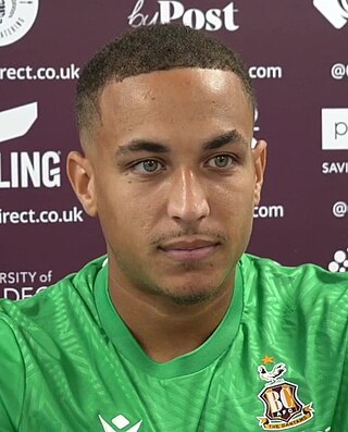 <span class="mw-page-title-main">Lewis Richards (footballer)</span> Footballer (born 2001)