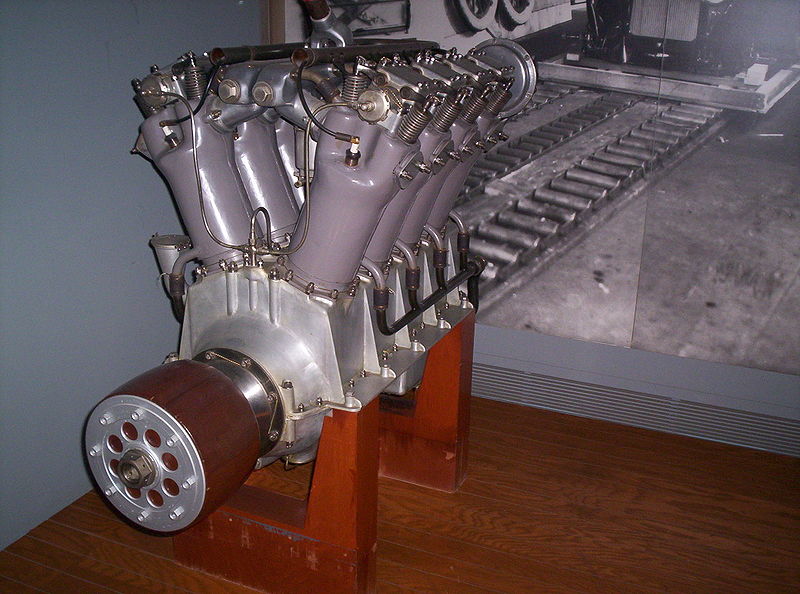 Der Liberty 800px-Liberty_Aircraft_Engine_Number_1