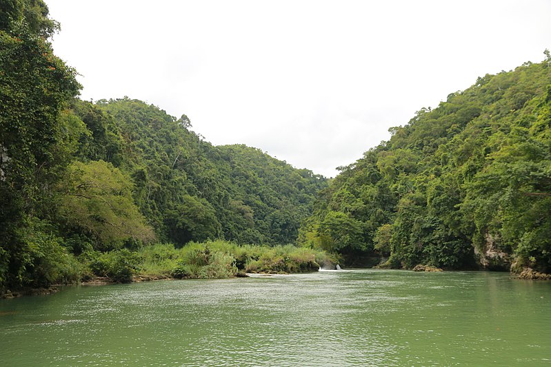 File:Loboc River waterfalls very small 2017.jpg