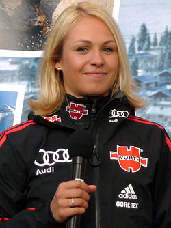 Magdalena Neuner 2011.jpg