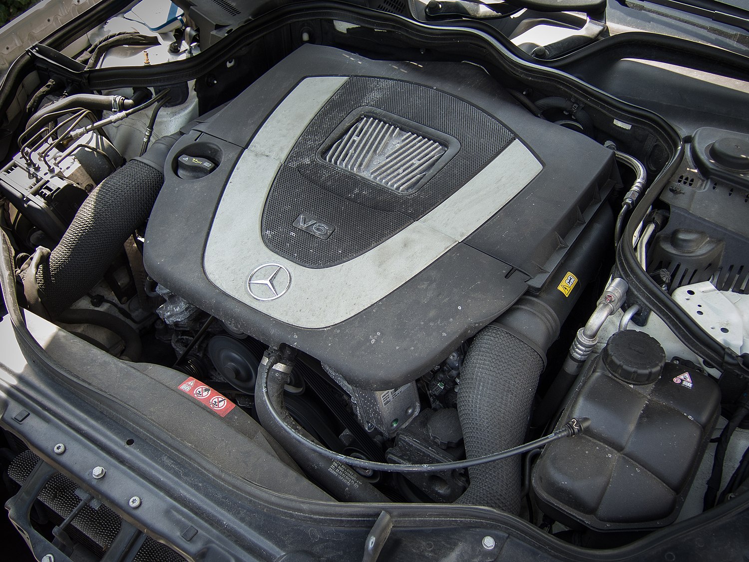 Mercedes-Benz M272 engine - Wikiwand