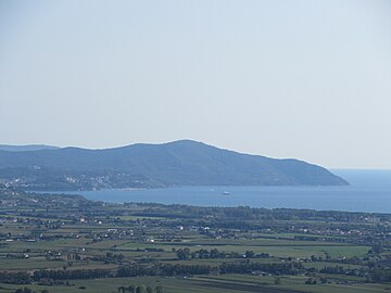 Baia di Agropoli and Monte Tresino