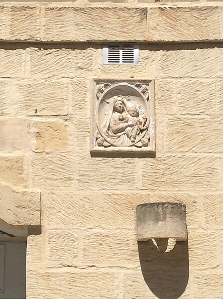 File:Mosta relief house.jpg