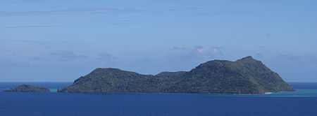 Mtsamboro islet (Mayotte).JPG