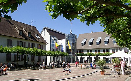 Neuenburg am Rhein, Rathausplatz.jpg