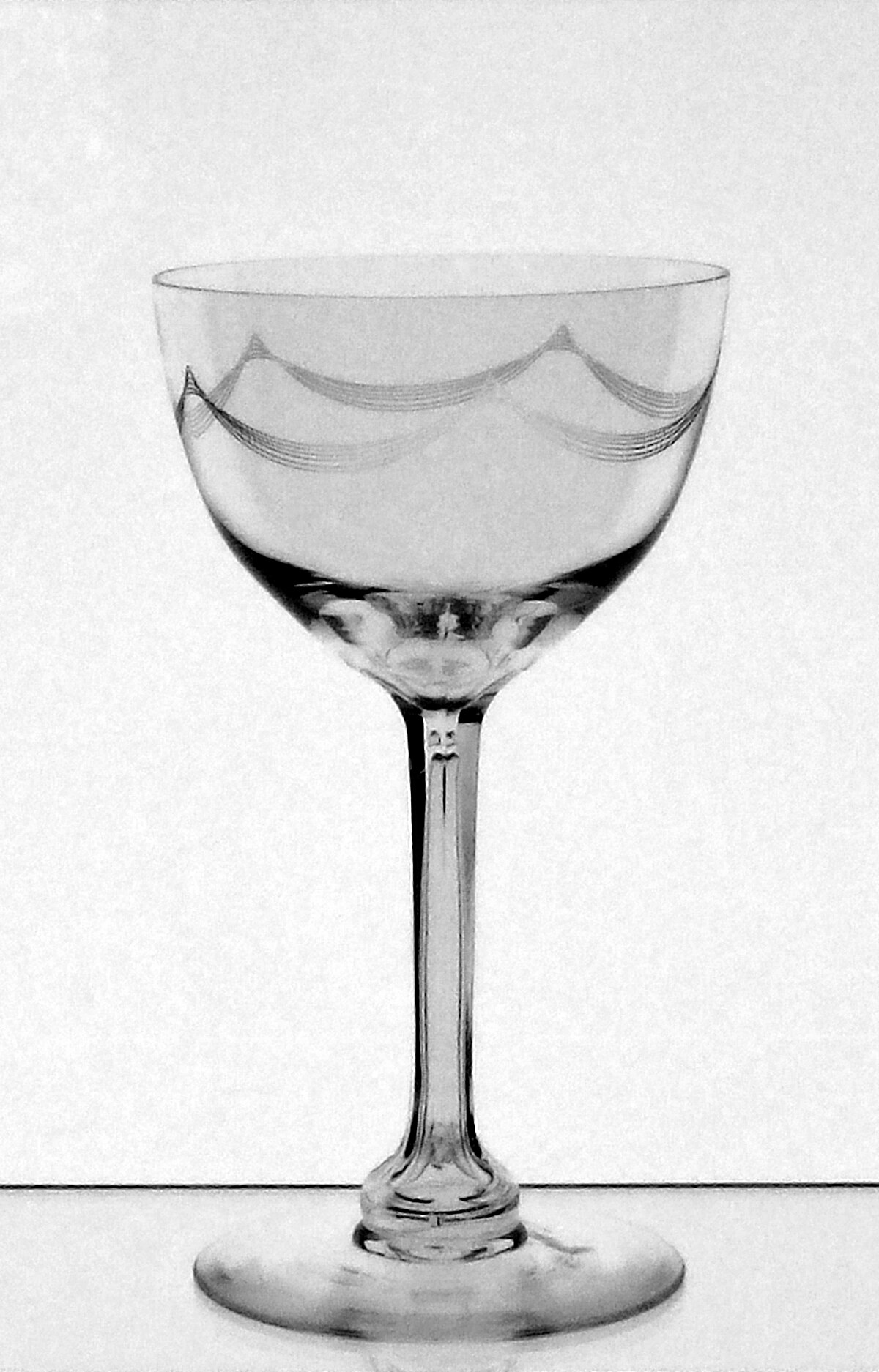 Champagne glass - Wikipedia