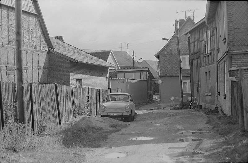 File:Niederdorla 1989-08-29 15.jpg