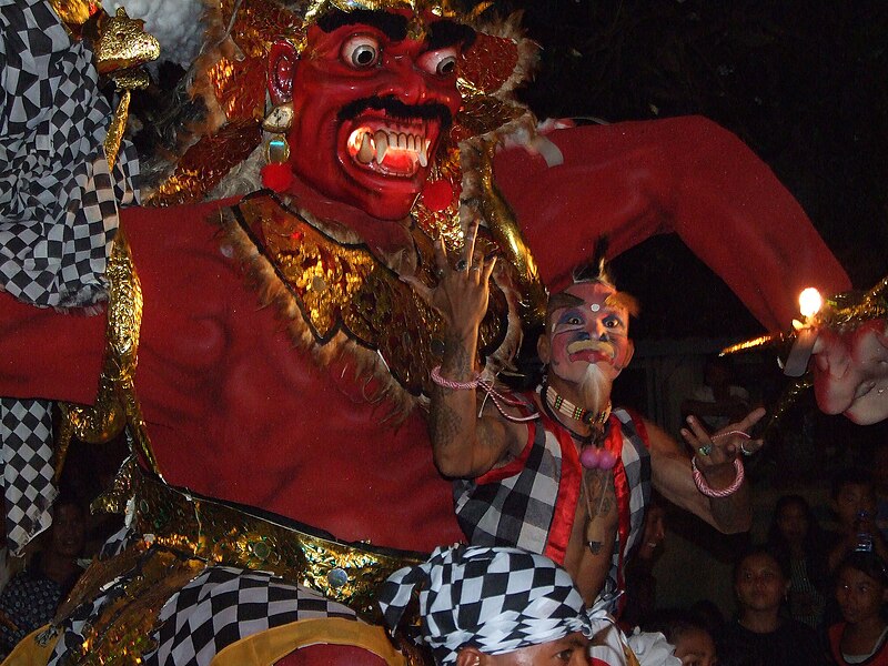 File:Nyepifest auf Bali.jpg