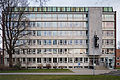 Deutsch: Bürogebäude des Finanzamtes für Großbetriebsprüfung am Bischofsholer Damm Nr. 19 im Stadtteil Bult von Hannover. English: Office building of the finance authority for large company inspection located at Bischofsholer Damm no. 19 in Bult district of Hannover, Germany.