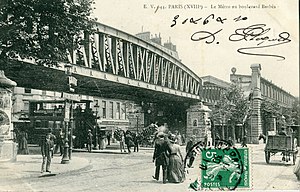 Métro Paris Barbès – Rochechouart: Lage, Name, Geschichte