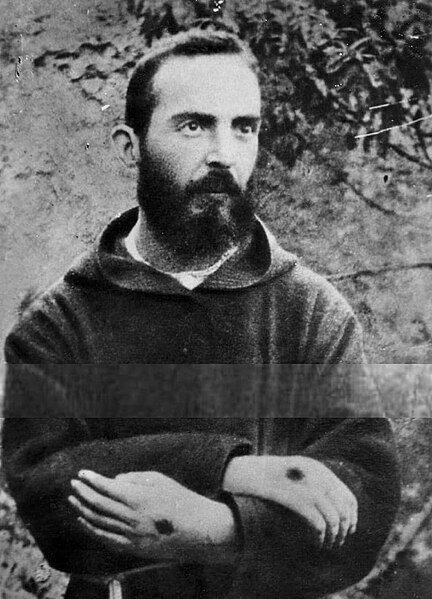 File:Padre-Pio-young.jpg