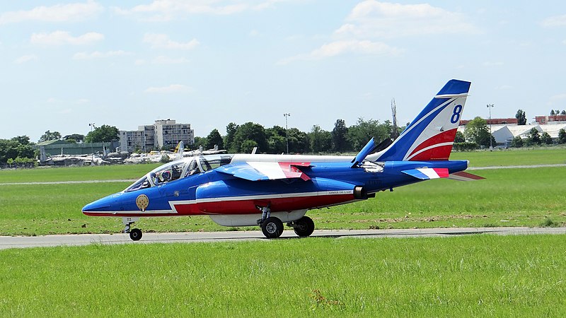 File:Patrouille de France France after the flight at Paris Airshow, June 2019 (1).jpg