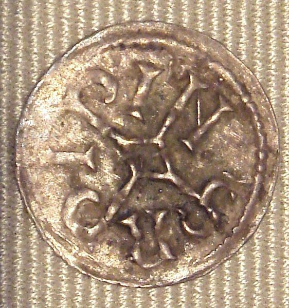 File:Pepin II d Aquitaine obole 845 to 848.jpg