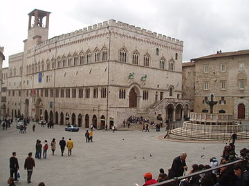 File:Perugia-Piazza-del-Comune.jpg
