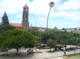 Plaza Principal de la ciudad de Vallegrande (Santa Cruz - Bolivia).jpg