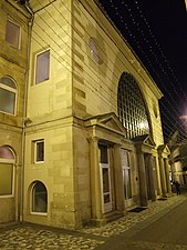 Reconstruction du Bain National, sauf la façade principale (1932-1935).