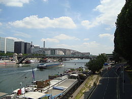 A Port d'Austerlitz cikk szemléltető képe