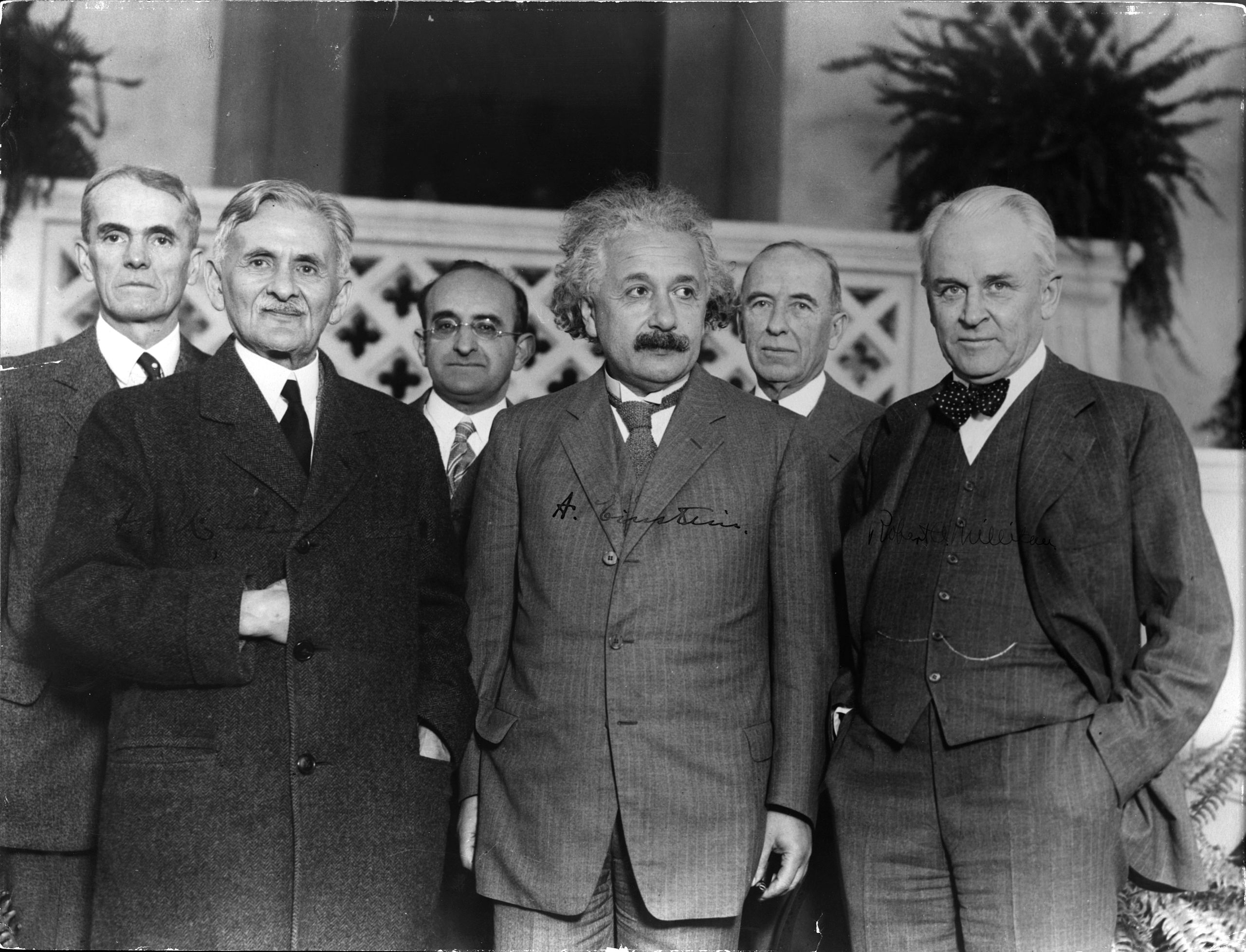 Archivo:Portrait of Albert Einstein and Others (1879-1955),  -  Wikipedia, la enciclopedia libre