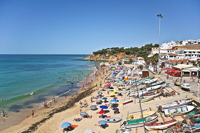 File:Praia dos Ohos d'Água - Portugal (3841739801).jpg