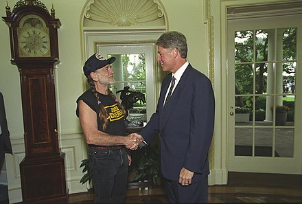 Nelson with President Bill Clinton in 1993