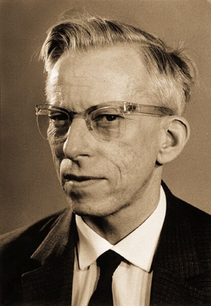 Otto Wichterle (pictured) and Drahoslav Lím introduced modern soft hydrogel lenses in 1959.
