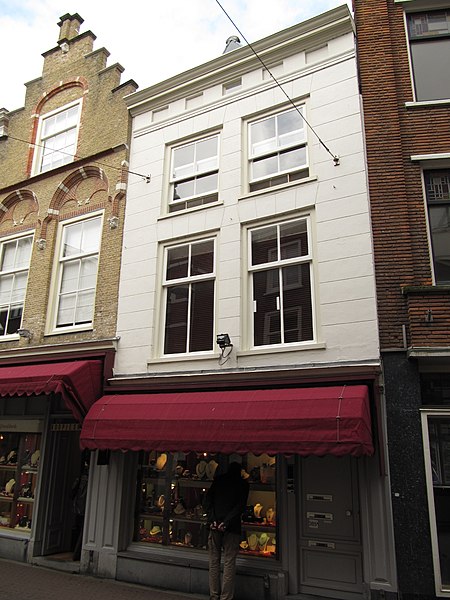 File:RM13822 Dordrecht - Voorstraat 385.jpg