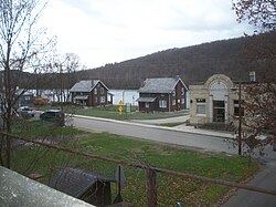 View from the Green River Trail RicesLandingPA.JPG