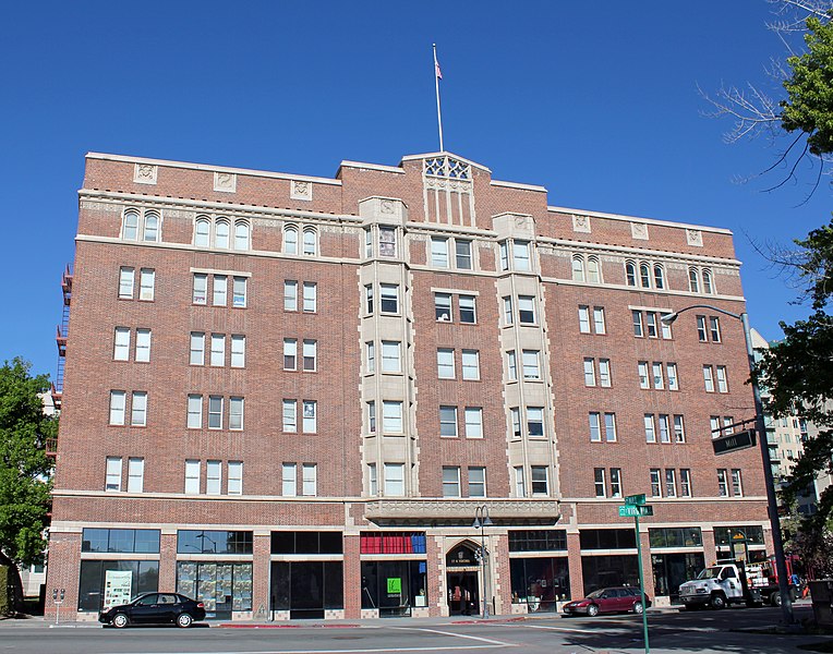 File:Riverside Hotel (Reno).JPG