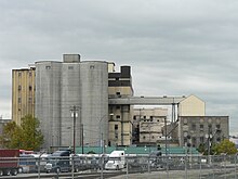 Rogers Sugar refinery in Vancouver Rogers Sugar Refinery (8110978015).jpg